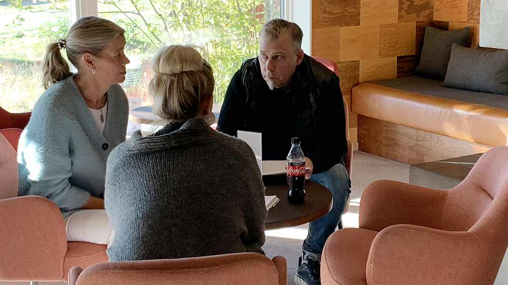 Educators Ewa Jonason and Bea Ahlperby.